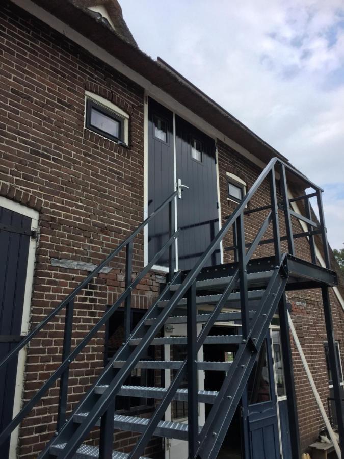 Bed and Breakfast De Distelweide Holsloot Екстер'єр фото